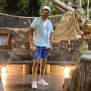 Meet your Posher, Marcio rodrigues